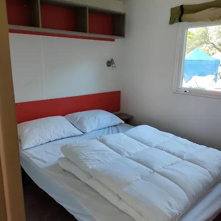 مكان تخييم Canopee Landry