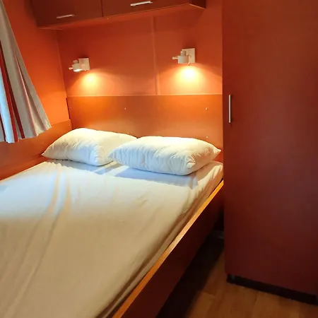 مكان تخييم Canopee Landry